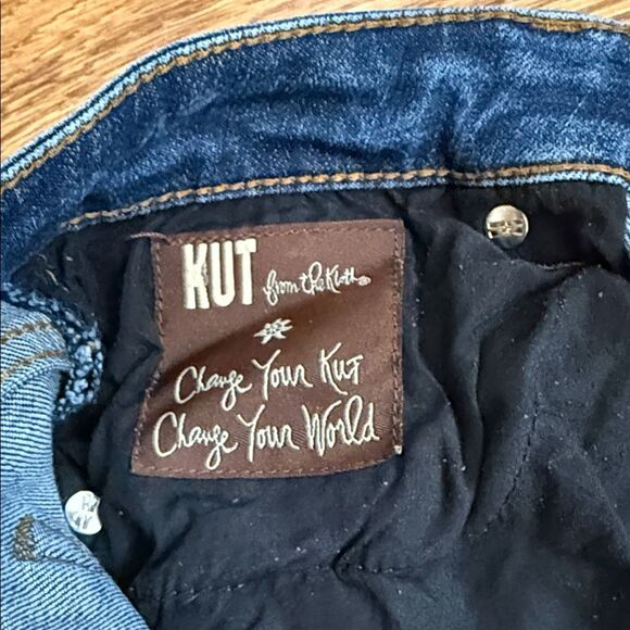 Kut from the Kloth Distressed Skinny Jeans Medium Wash Size 8 - Picture 7 of 9